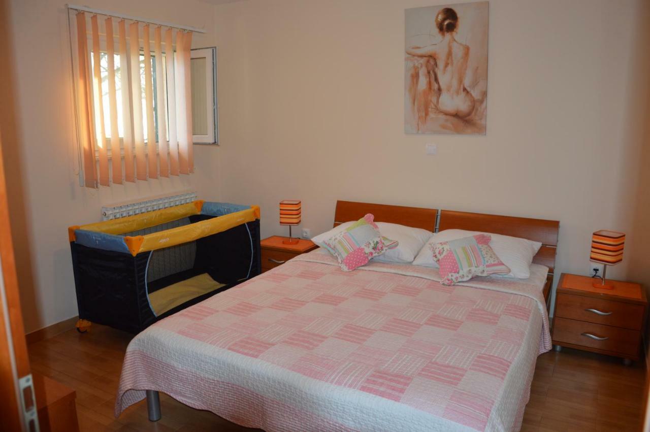 Apartman Strk Sukosan Exterior photo